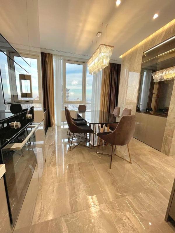 Vip Apartment 120M2 With Panoramic Windows, 22 Floor. Obolon Kiew Exterior foto